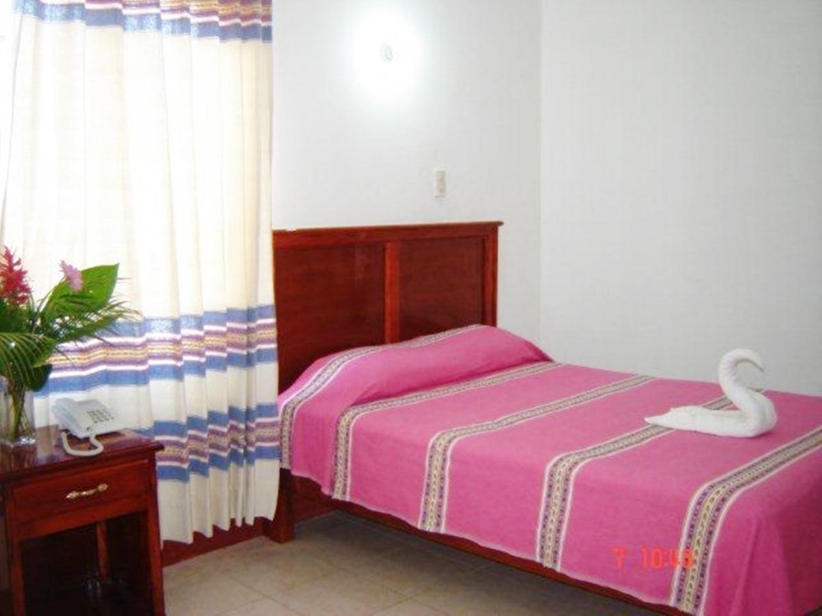 צ'יאפה דה קורסו Hotel De Santiago מראה חיצוני תמונה